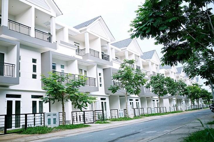 Chi 10 tỷ đồng mua biệt thự, 20 năm sau phát hiện nhà được bán cho người khác, chủ đầu tư thông báo: "Do ông không hoàn tất sang tên"- Ảnh 1.