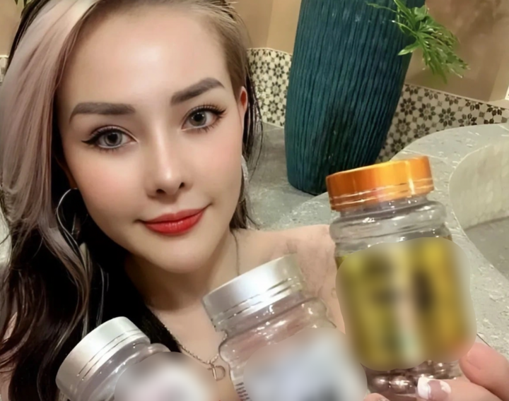 Loạt ồn ào của DJ Ngân 98: Bị cấm diễn vì mặc phản cảm, phát ngôn gây sốc- Ảnh 1.