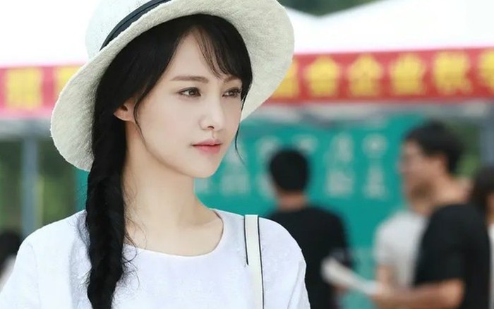 Nghệ sĩ gây họa, hàng trăm con người điêu đứng- Ảnh 2. Nghệ sĩ gây họa, hàng trăm con người điêu đứng- Ảnh 2.