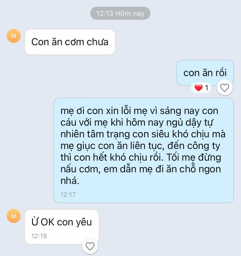Bức ảnh chụp màn hình đoạn tin nhắn Zalo giữa con gái và mẹ đang gây sốt trên Threads- Ảnh 1. Bức ảnh chụp màn hình đoạn tin nhắn Zalo giữa con gái và mẹ đang gây sốt trên Threads- Ảnh 1.