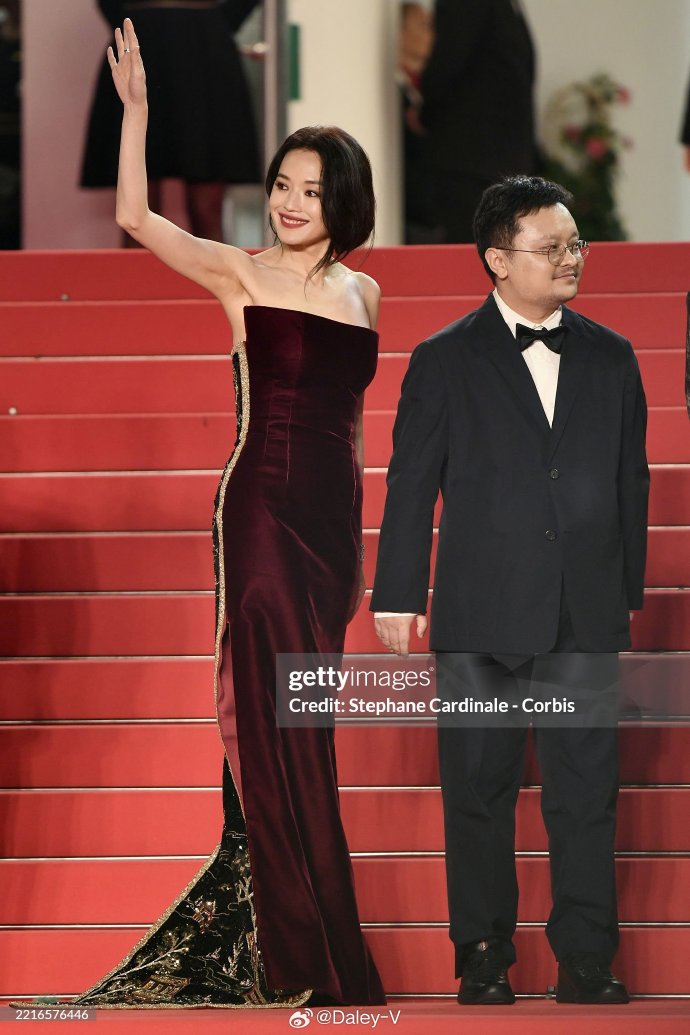 "Hung thần" Cannes 2025 chịu thua Thư Kỳ, đẹp đến độ gót chân cũng không thể bỏ qua!- Ảnh 7.