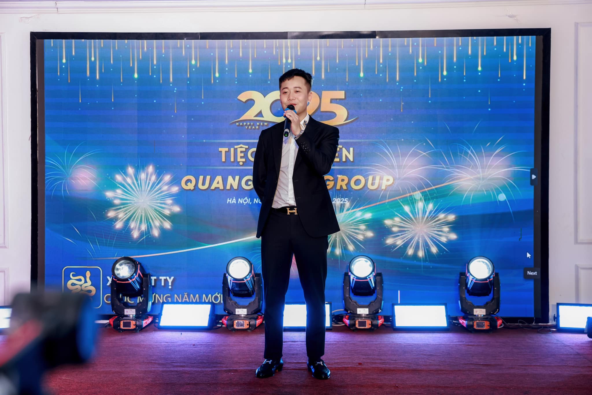 Rộ tin phá sản và nợ lương, tình hình của Quang Linh Store ra sao sau khi “Chủ tịch” bị bắt?- Ảnh 1.