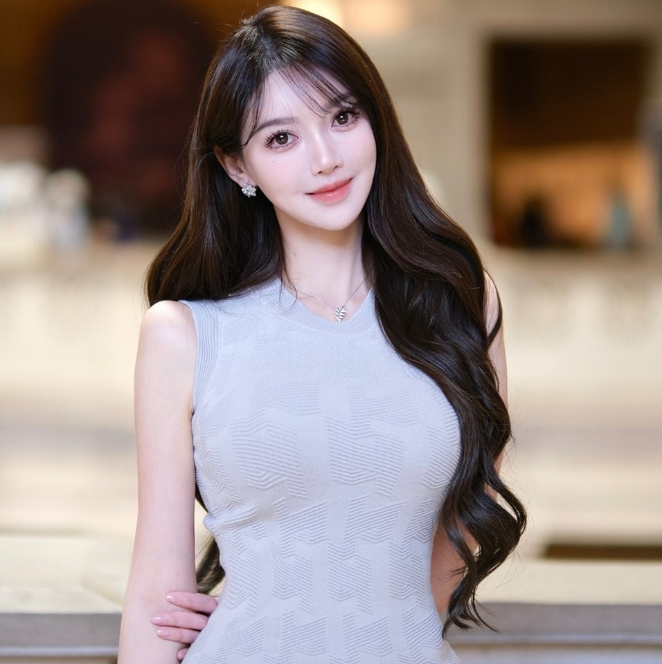 Đây là diện mạo thật của bạn gái hot girl Huỳnh Hiểu Minh trước khi Đây là diện mạo thật của bạn gái hot girl Huỳnh Hiểu Minh trước khi