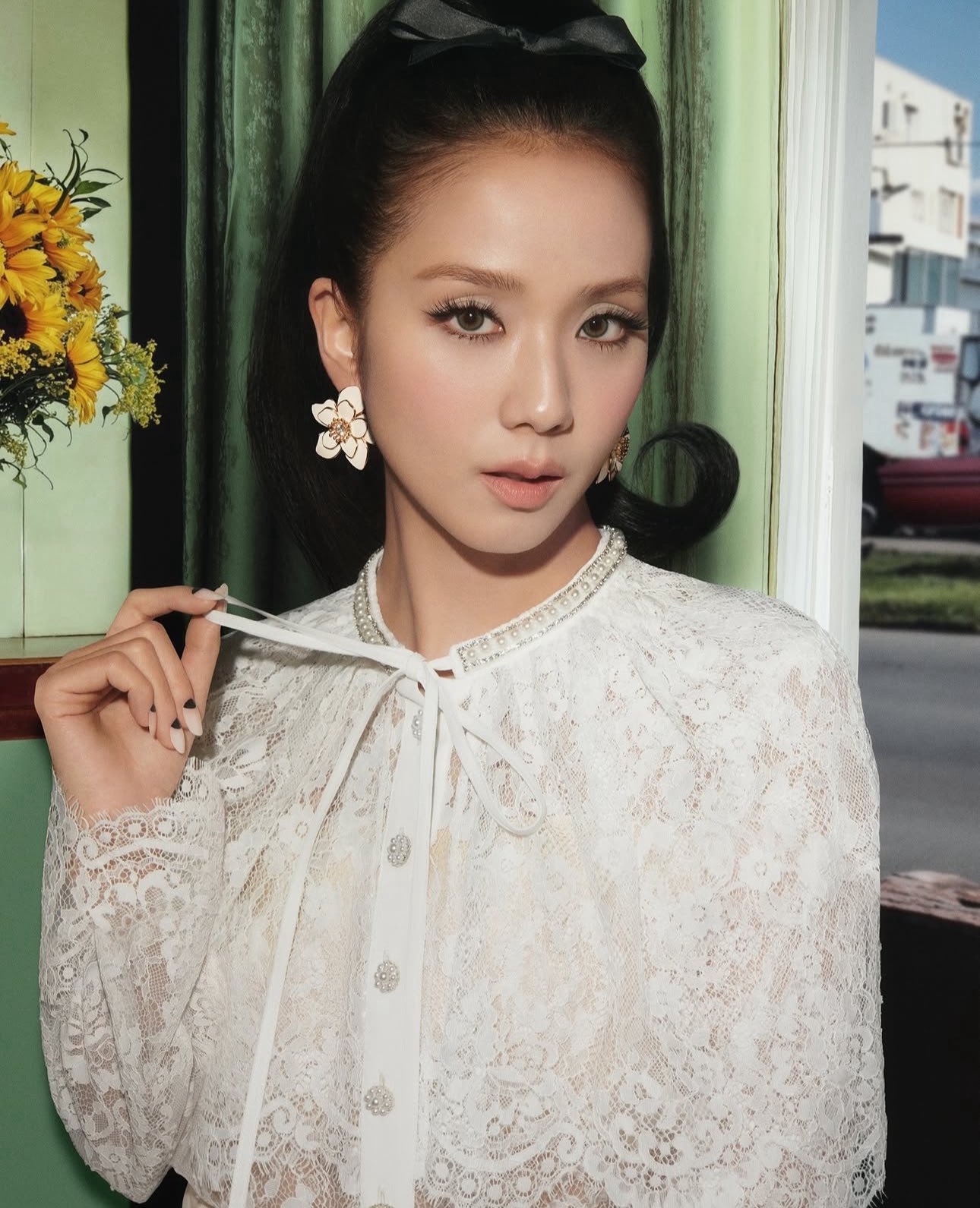 Fan choáng váng khó tin, khi phát hiện sự thật phía sau loạt ảnh mới của Jisoo- Ảnh 1.