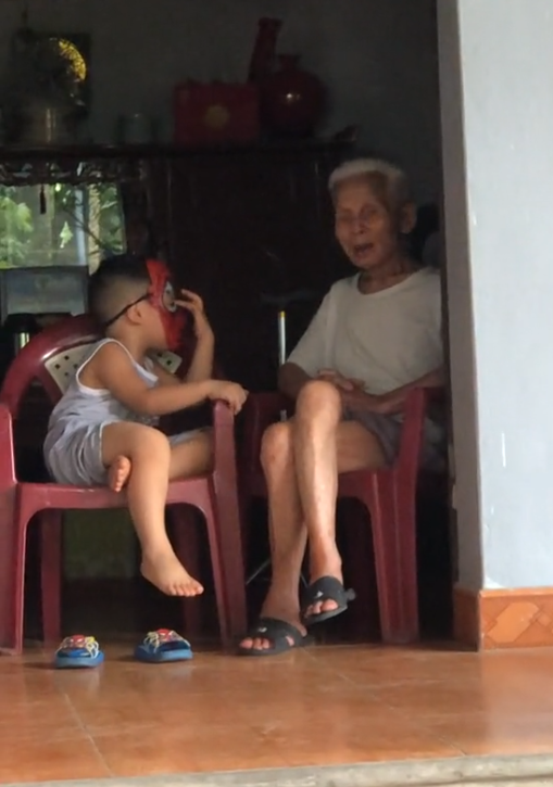 Đến hẹn lại lên, dân tình lại được dịp giải trí với những pha tấu hài cực mạnh khi 
