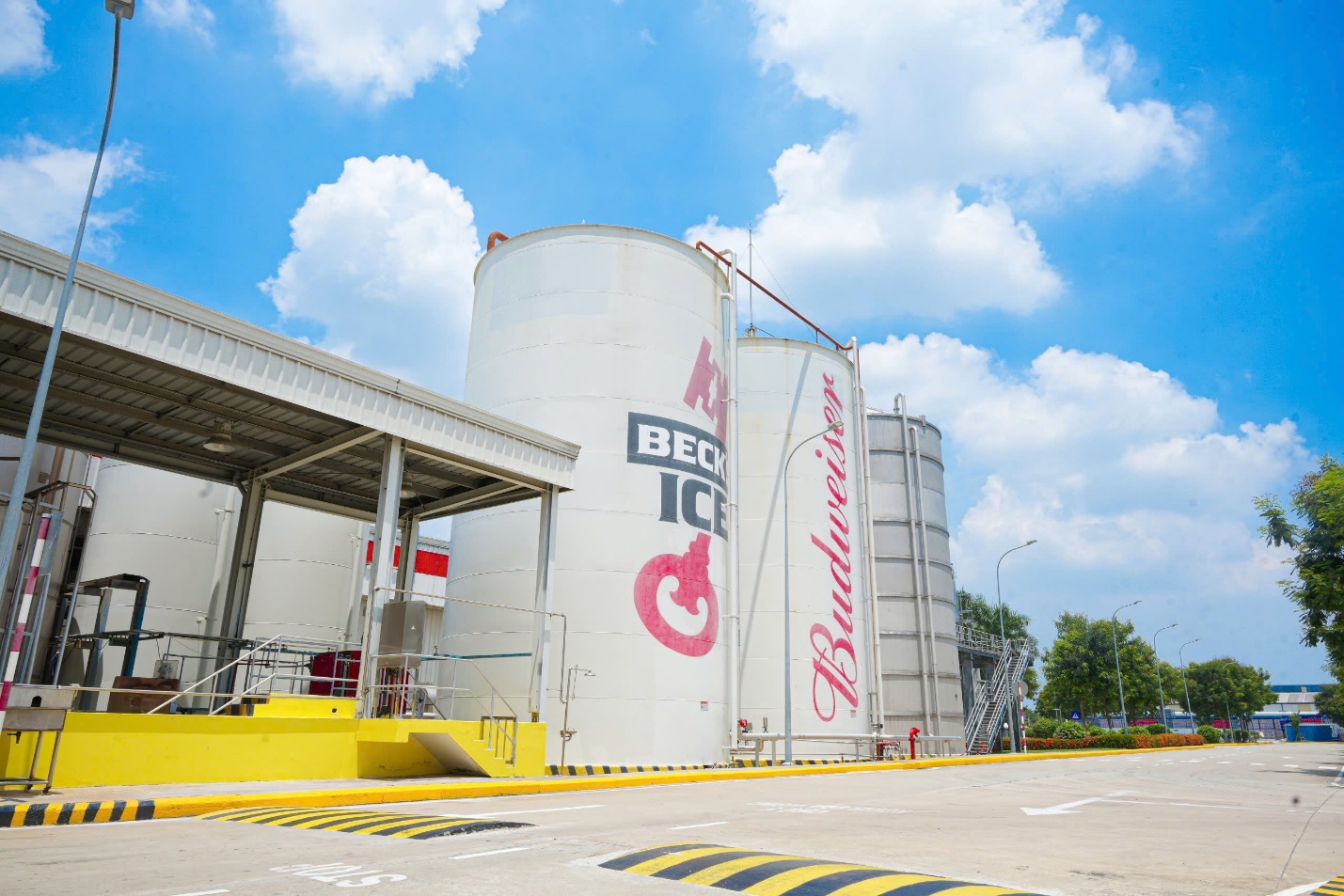 Nhà máy bia AB InBev kỷ niệm 10 năm thành lập tại Việt Nam- Ảnh 2. Nhà máy bia AB InBev kỷ niệm 10 năm thành lập tại Việt Nam- Ảnh 2.