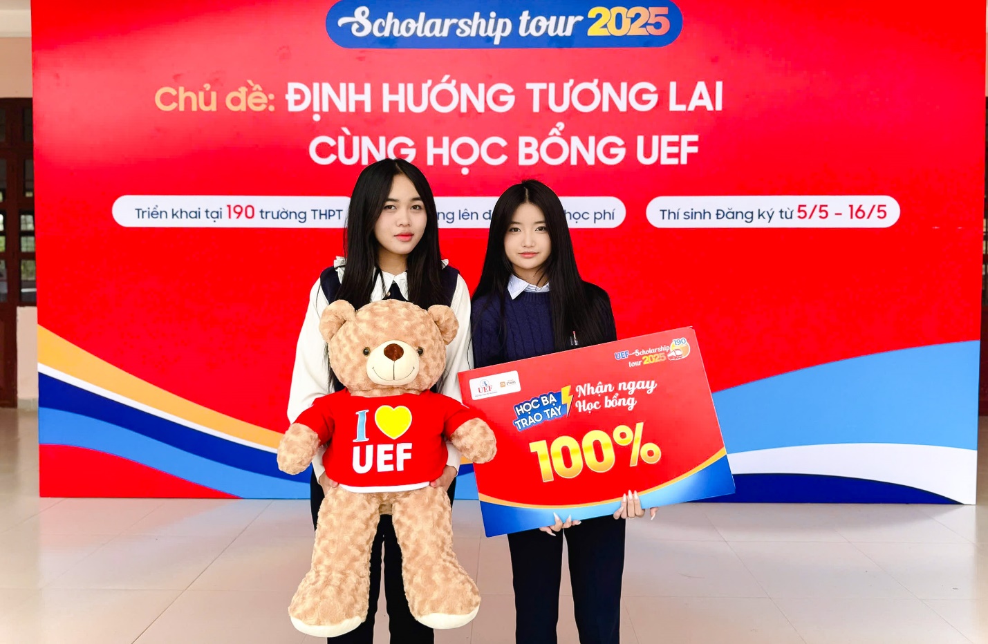 UEF Scholarship Tour 2025 đến với thí sinh Tây Nguyên để trao hàng trăm suất học bổng- Ảnh 1.