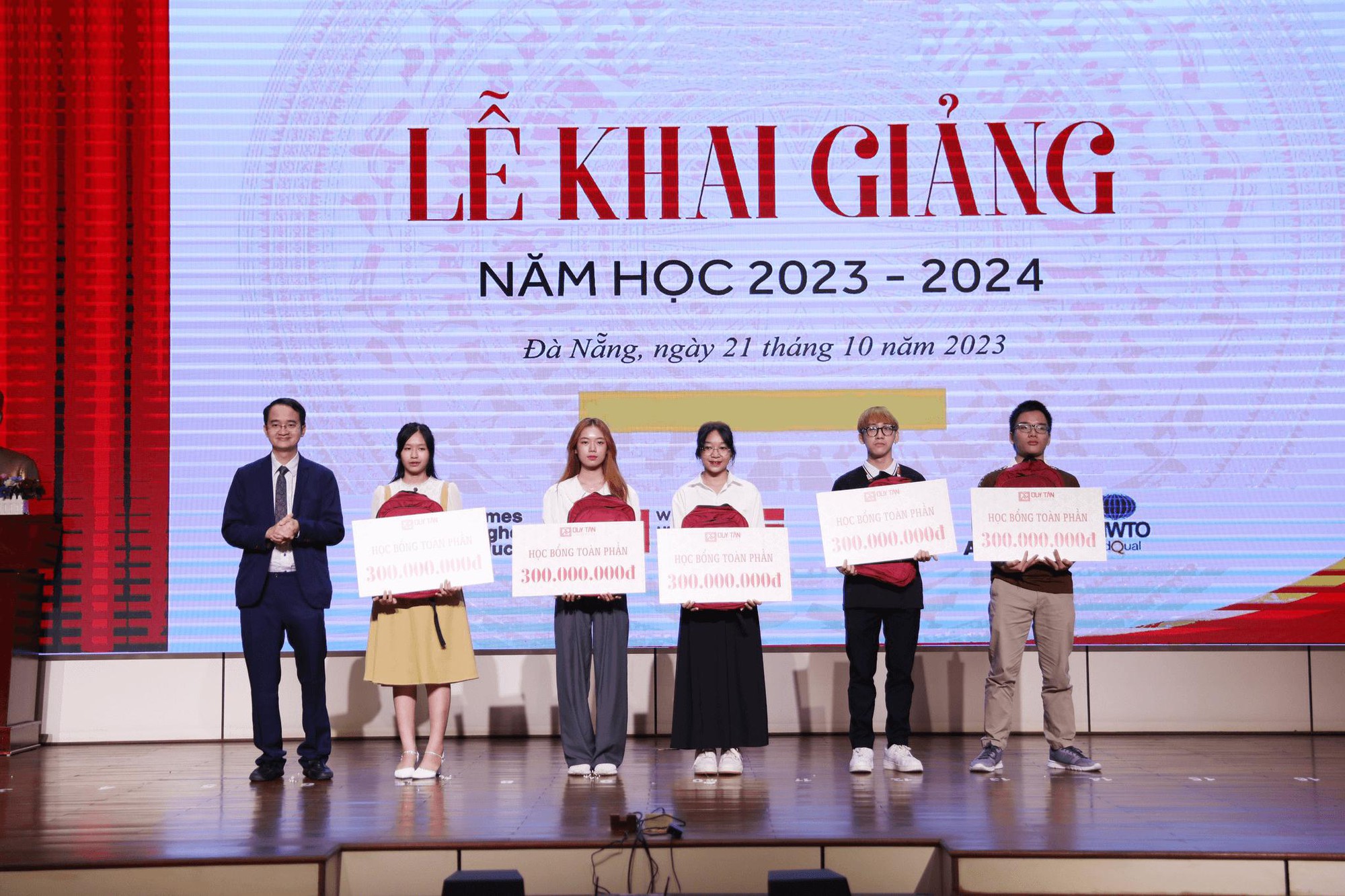 Du học Mỹ tại Đà Nẵng: Giới trẻ rục rịch săn học bổng Troy- Ảnh 5.