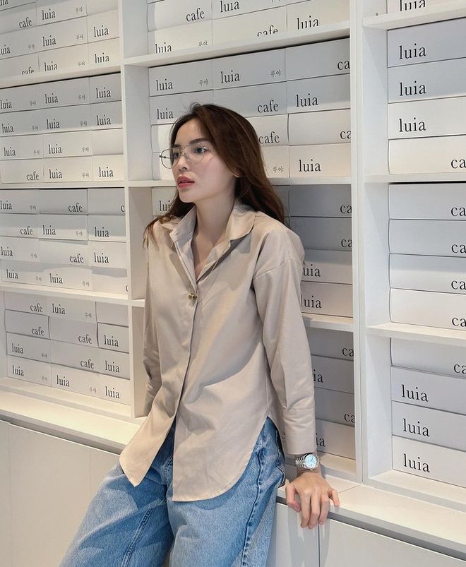 Cứ mix quần jeans theo 4 công thức này, đảm bảo bạn sẽ có outfit đẹp bất bại như loạt sao Hàn - Việt- Ảnh 10. Cứ mix quần jeans theo 4 công thức này, đảm bảo bạn sẽ có outfit đẹp bất bại như loạt sao Hàn - Việt- Ảnh 10.
