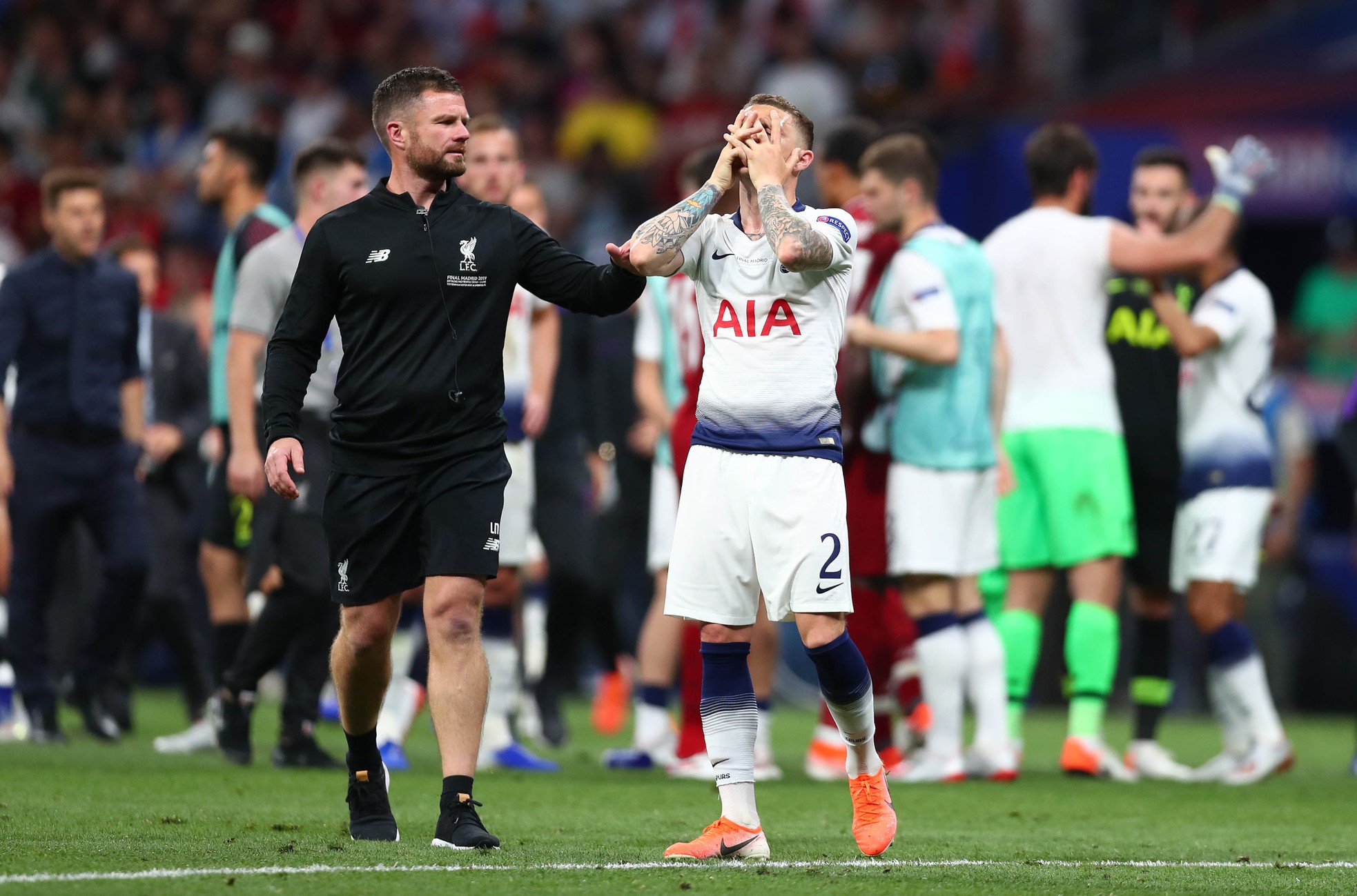 Tottenham đã thoát khỏi sự tầm thường, trở thành nhà vô địch Europa League như thế nào?- Ảnh 2.