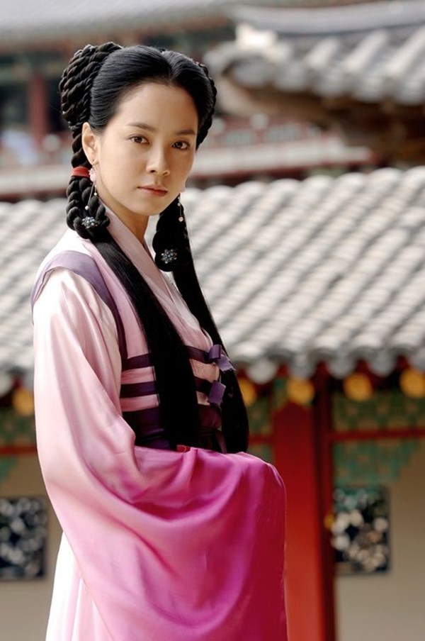 10 lần phim Hàn chọn sai nữ chính: Park Min Young chả có gì ngoài đẹp, Kim Yoo Jung vẫn mãi là trẻ con- Ảnh 1.