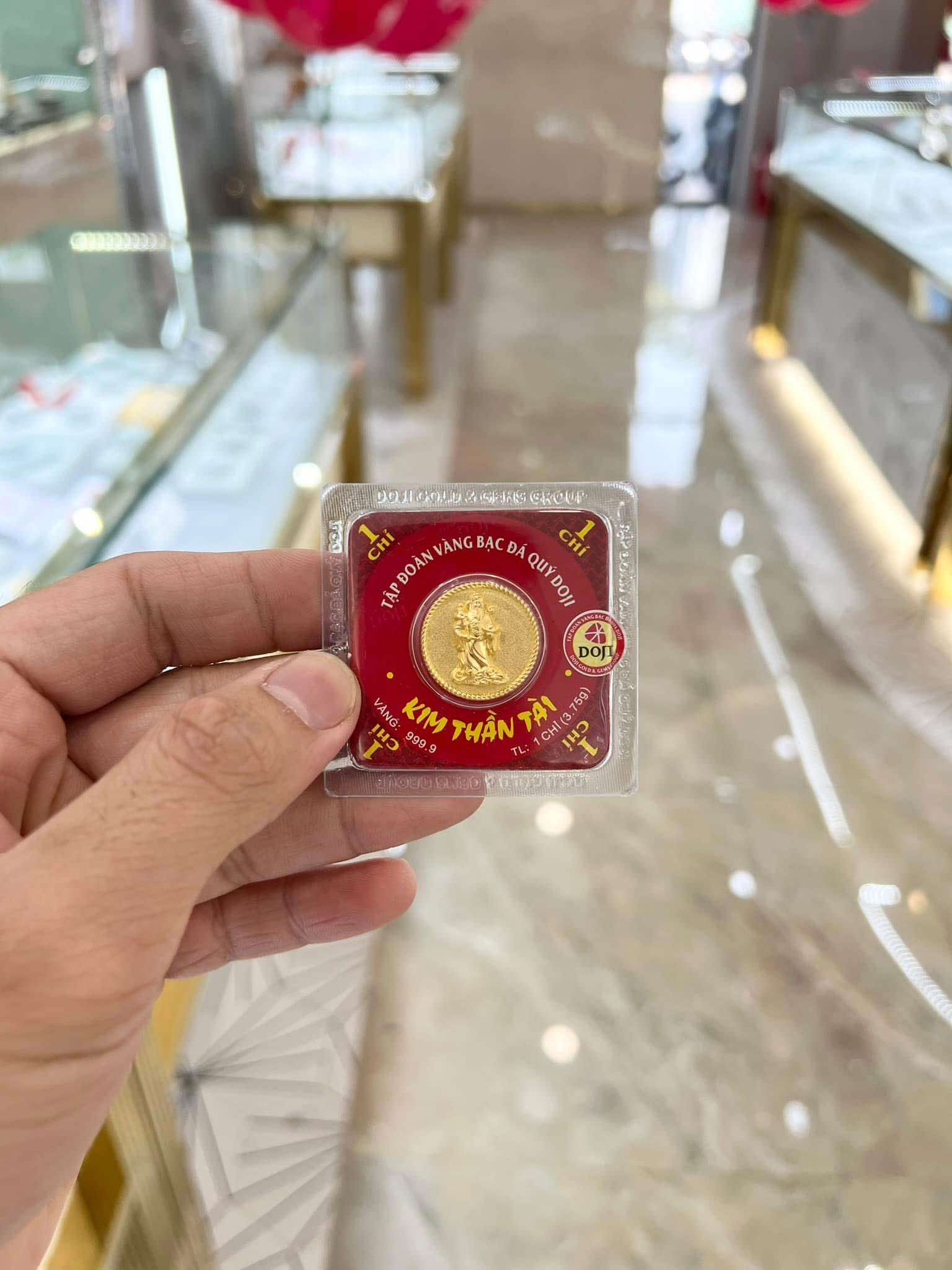 “Thế hệ cợt nhả” ngày càng thích mua vàng: Lướt mạng, săn chỉ, giàu thầm lặng- Ảnh 4.