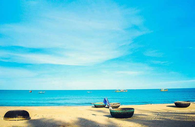 Bức ảnh nước biển "xanh như ngọc" khiến nhiều du khách trầm trồ: Không phải ở Nha Trang hay Phú Quốc- Ảnh 6.