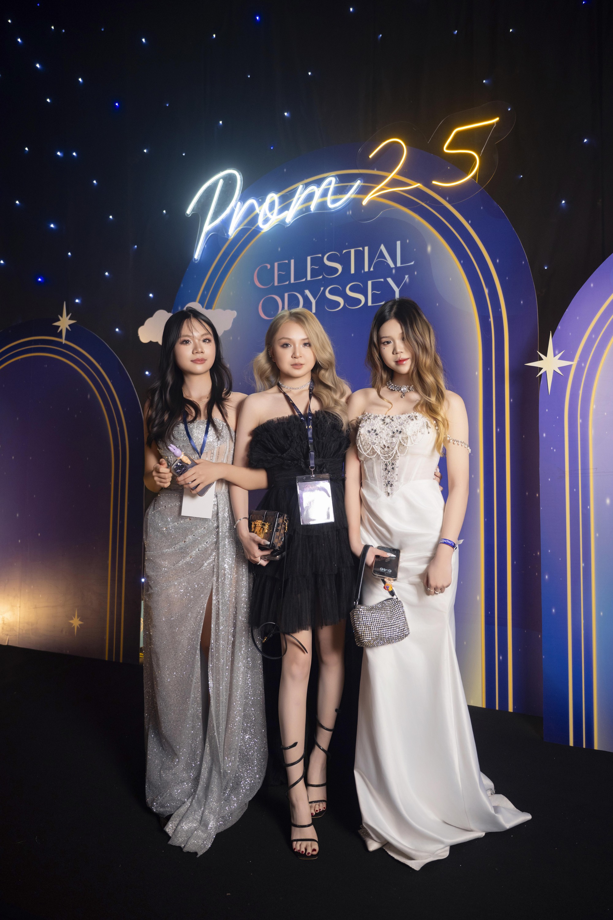 Prom cuối cấp sang - xịn của trường quốc tế: Quá nhiều "công chúa" xuất hiện và 2 chữ ĐẲNG CẤP là không đủ!- Ảnh 7.