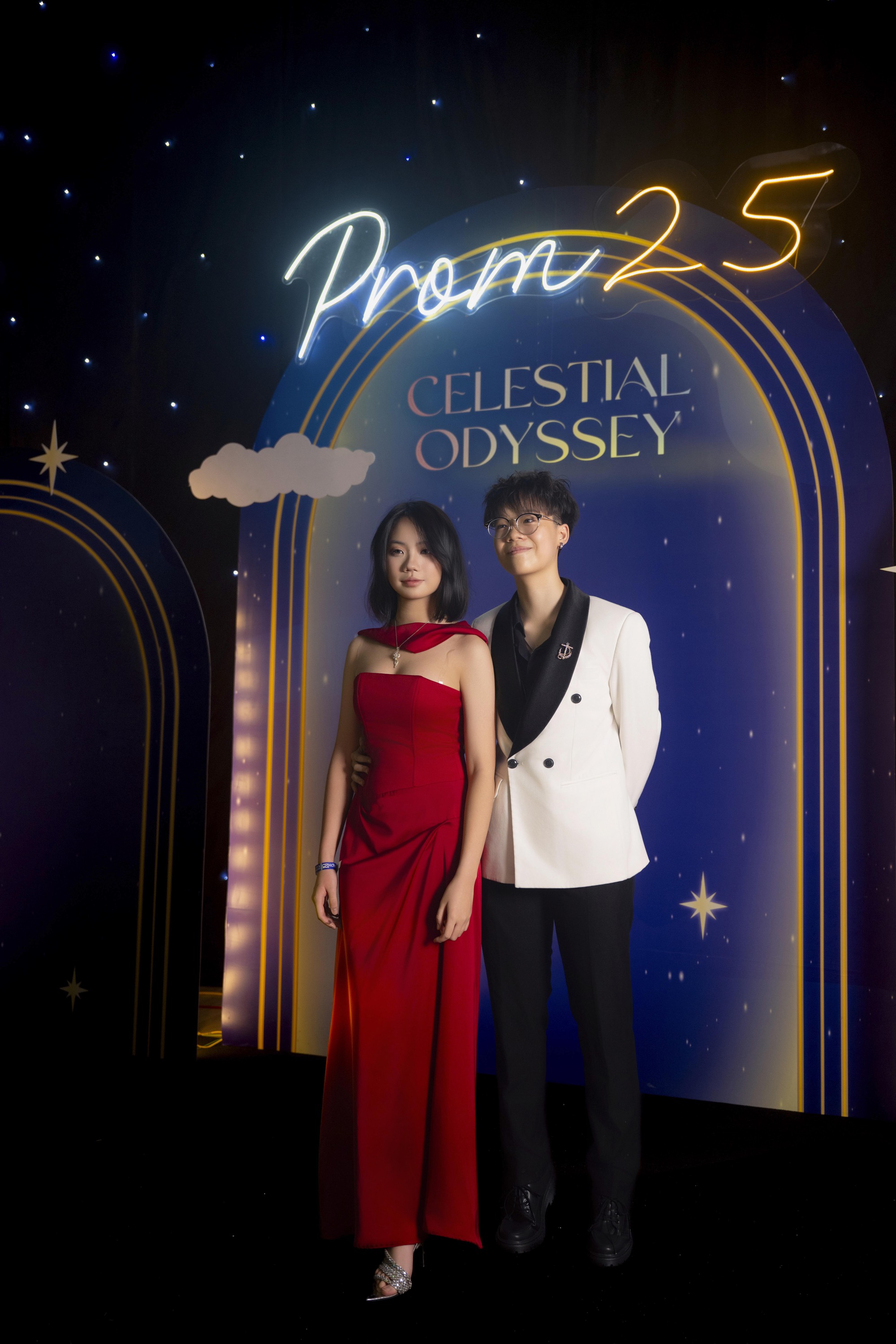 Prom cuối cấp sang - xịn của trường quốc tế: Quá nhiều "công chúa" xuất hiện và 2 chữ ĐẲNG CẤP là không đủ!- Ảnh 6.