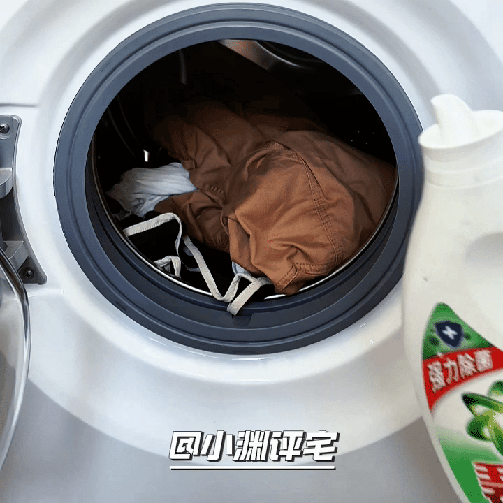 Nửa đời giặt quần áo mới nhận ra 1 SAI LẦM khiến quần áo bẩn kinh niên- Ảnh 1.