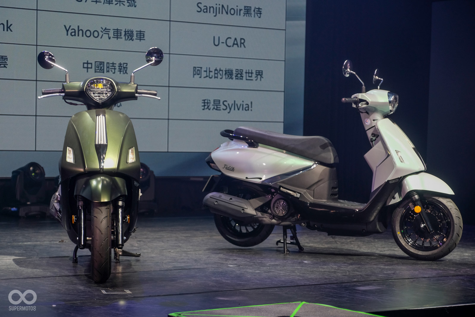 SYM ra mắt đồng thời 2 mẫu xe mới: Đối trọng đáng gờm của Honda SH Mode và Yamaha Grande- Ảnh 17. SYM ra mắt đồng thời 2 mẫu xe mới: Đối trọng đáng gờm của Honda SH Mode và Yamaha Grande- Ảnh 17.