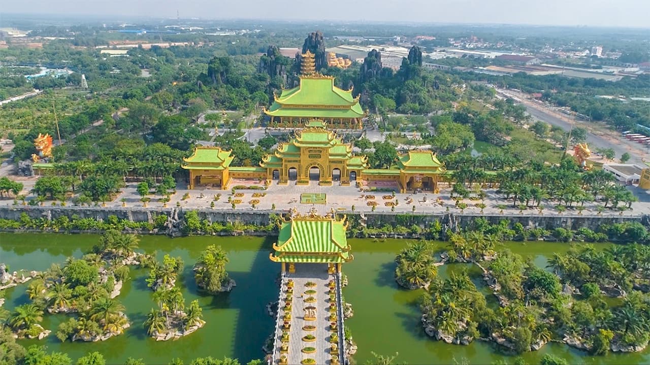 Khu du lịch 6.000 tỷ lớn nhất Đông Nam Á của vợ chồng bà Nguyễn Phương Hằng tiếp tục "chơi lớn"- Ảnh 2.