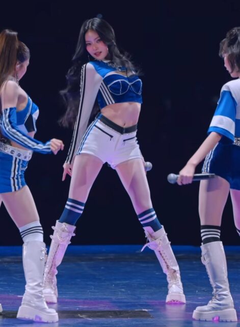 Mỹ nhân Thái sinh năm 2000 được khen “chuẩn thiên kim phương Đông”, sắc sảo hơn cả Lisa - Minnie?- Ảnh 2. Mỹ nhân Thái sinh năm 2000 được khen “chuẩn thiên kim phương Đông”, sắc sảo hơn cả Lisa - Minnie?- Ảnh 2.