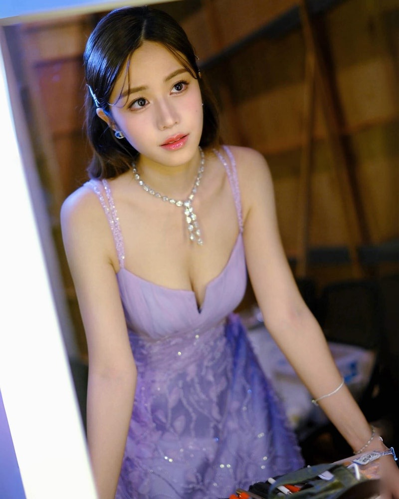 Nam diễn viên 61 tuổi nghi hẹn hò Hoa hậu 2K2 sau 1 năm ly hôn, showbiz có thêm cặp đôi lệch tuổi gây choáng?- Ảnh 4.