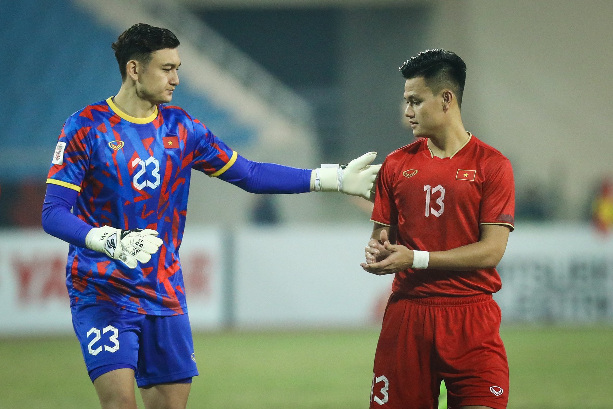 Vì sao HLV Kim Sang-sik không gọi ngôi sao Việt kiều từng lập kỷ lục chuyển nhượng lên tuyển?- Ảnh 3.