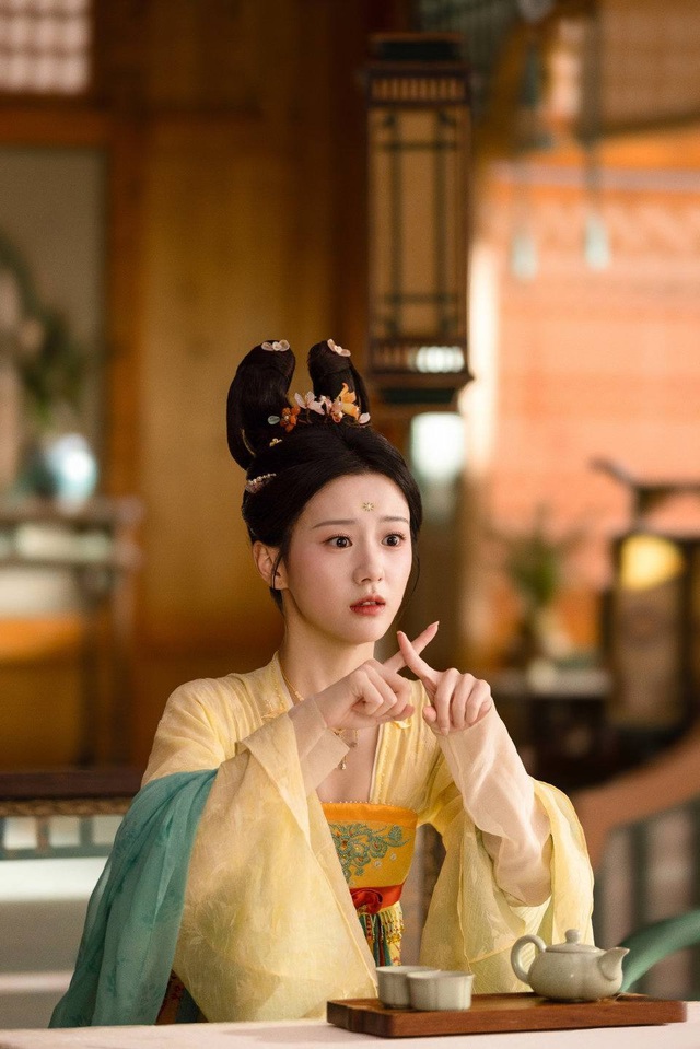 Vương phi đẹp nhất Trung Quốc hiện tại: Tiểu thư ngôn tình xé truyện bước ra, mỹ nhân cổ trang nghiêng nước nghiêng thành- Ảnh 10.