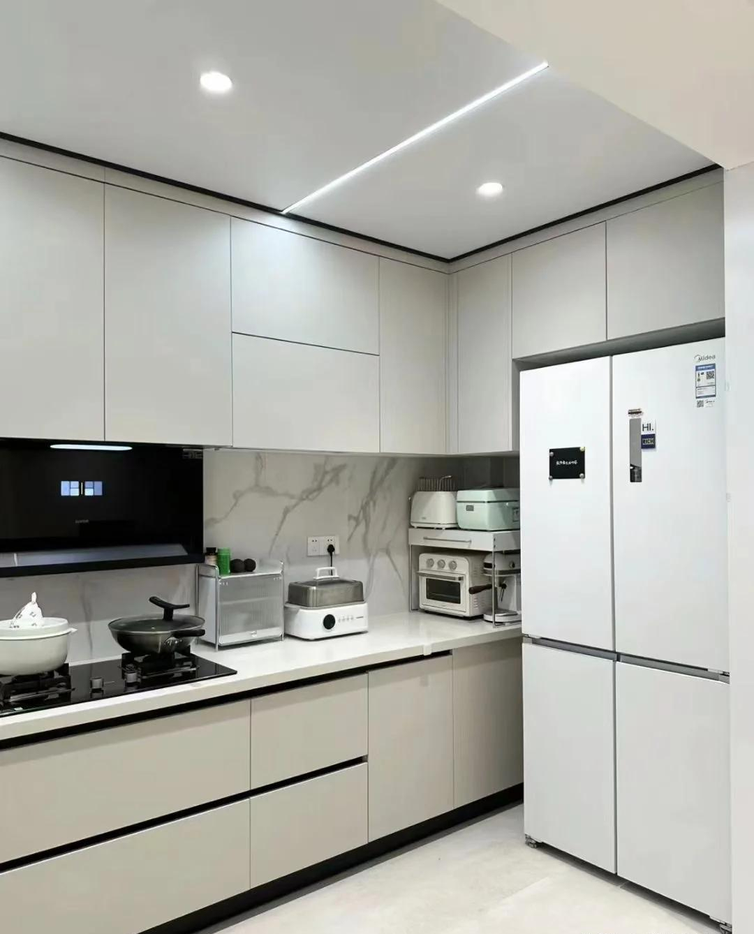 Không còn đặt tủ lạnh trong bếp: Xu hướng mới của người trẻ khiến nhiều người nhận ra mình đã "lỗi thời"- Ảnh 1.
