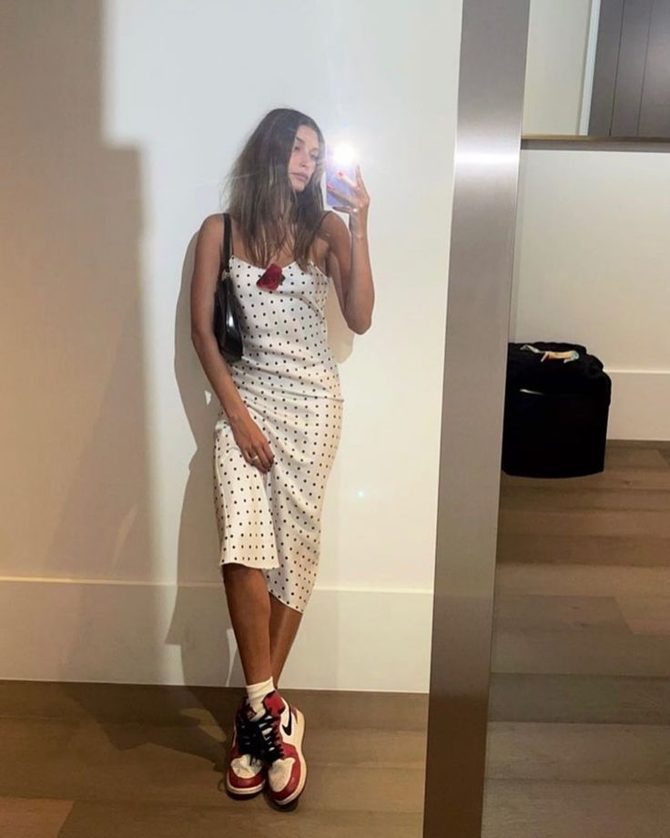 Polka Dot lại thống trị làng thời trang, fashionista và IT girl đình đám đều đã điểm danh, bạn thì sao?- Ảnh 14.