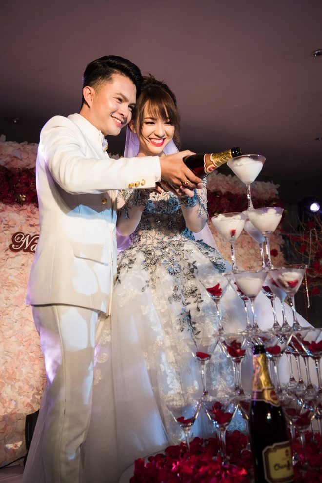 Sao nam Vbiz kết hôn bí mật với bạn gái ngoài ngành, đáp trả căng đét tin đồn lấy vợ để che đậy giới tính- Ảnh 2.
