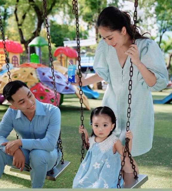 Tình hình mới nhà Khánh Thi, Phan Hiển sau drama lục đục gia đình, “hôn nhân địa ngục” khiến mẹ chồng phải ra mặt- Ảnh 1.
