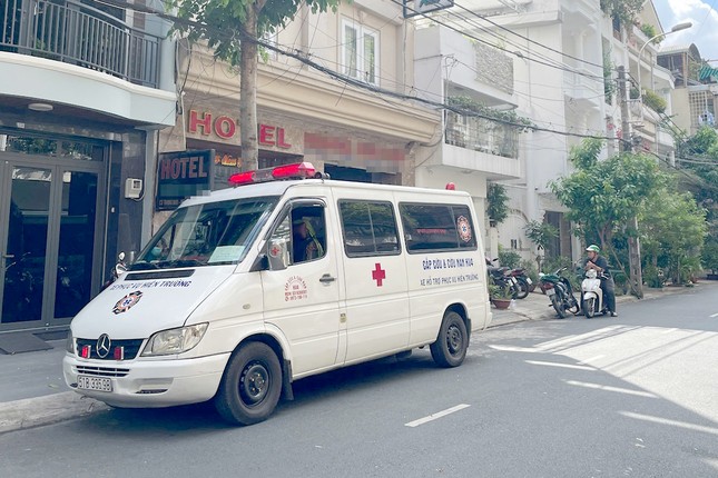 Phát hiện người đàn ông tử vong bất thường trong khách sạn ở TPHCM- Ảnh 1.