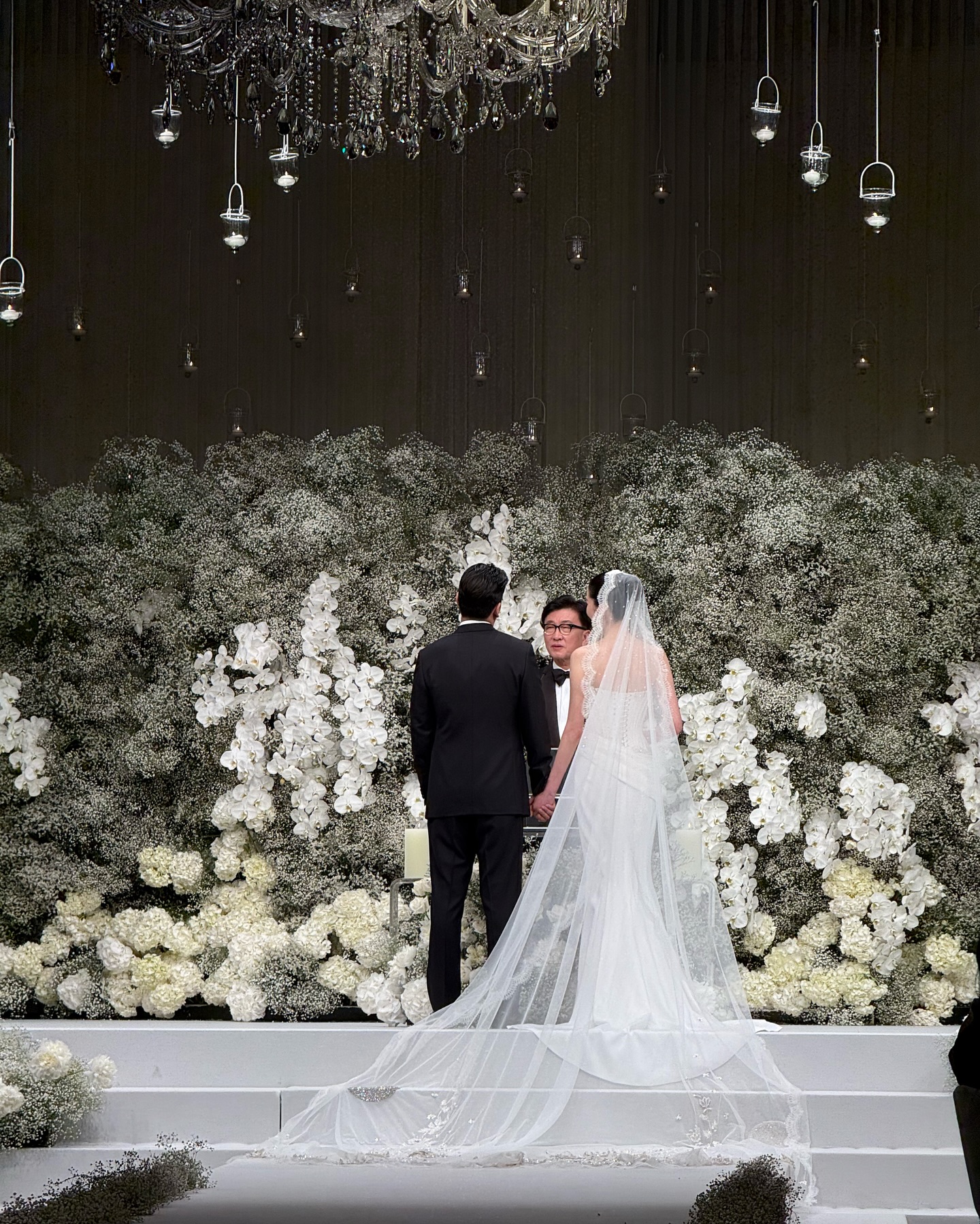 Tiệc cưới của Irene phủ kín MXH: Đại hội của dàn fashionista đình đám, bất ngờ nhất là mối quan hệ với Jessica- Ảnh 3.