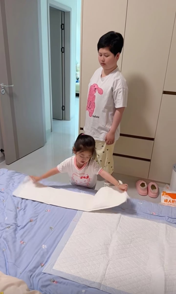 Vợ u não sống thực vật, chồng hát, nhảy mỗi ngày để đánh thức và phép màu xảy ra- Ảnh 3.