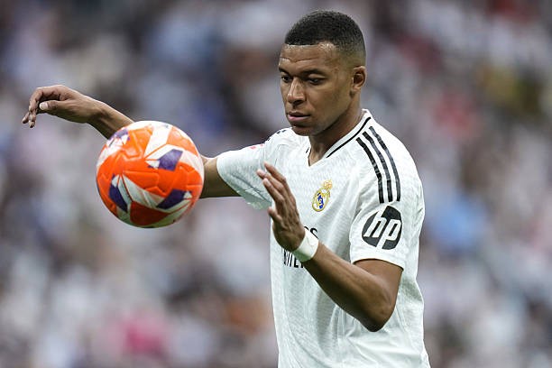 Mbappe lần đầu giành Chiếc giày vàng châu Âu- Ảnh 1.