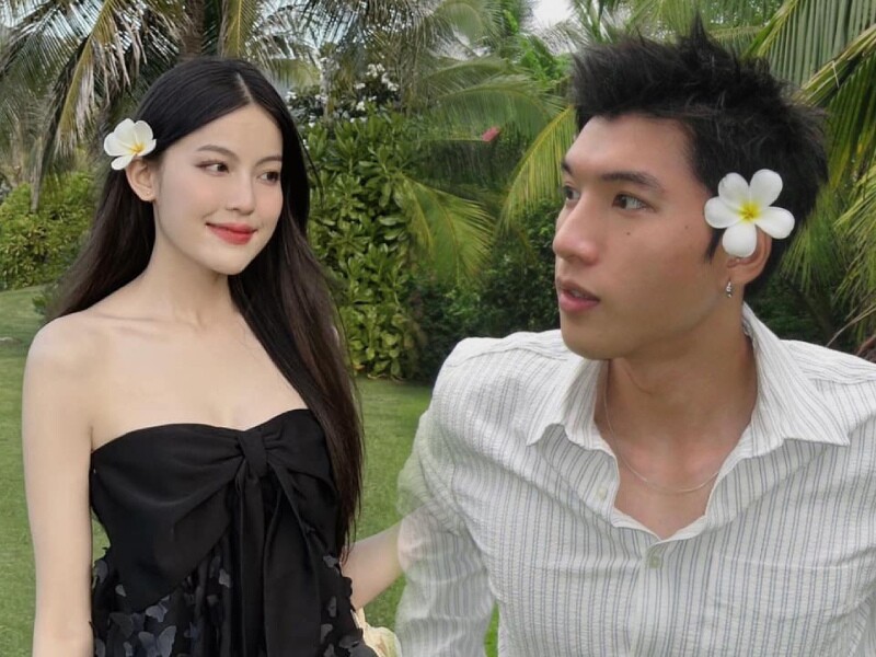 Cuối cùng HIEUTHUHAI và bạn gái hot girl đã chịu công khai hẹn hò?- Ảnh 4.