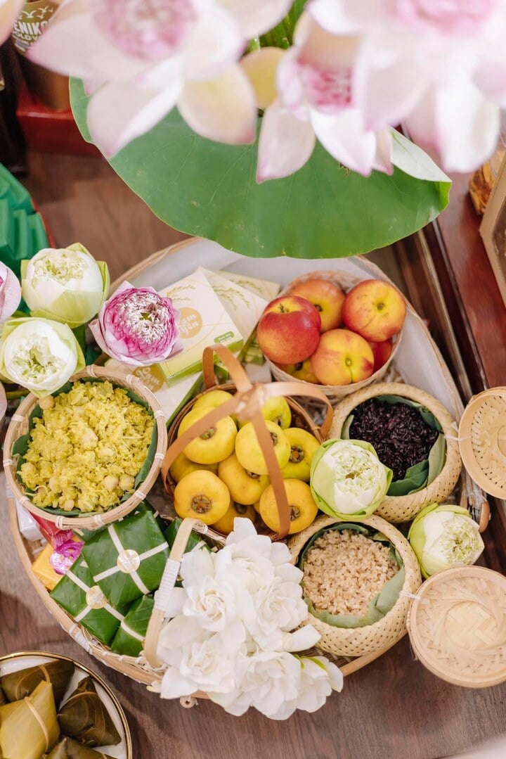 Chị em đua nhau khoe mâm cúng Tết Đoan ngọ đẹp và công phu- Ảnh 11.