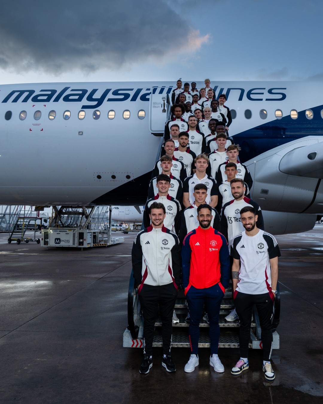 Bruno, Maguire, Garnacho đồng loạt lên đường, MU mang đội hình siêu mạnh đấu HLV Kim Sang-sik- Ảnh 1. Bruno, Maguire, Garnacho đồng loạt lên đường, MU mang đội hình siêu mạnh đấu HLV Kim Sang-sik- Ảnh 1.