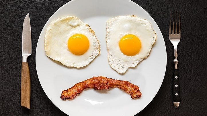 Nhiều bạn trẻ gặp biến chứng nghiêm trọng vì ăn kiêng Keto sai cách!- Ảnh 2.