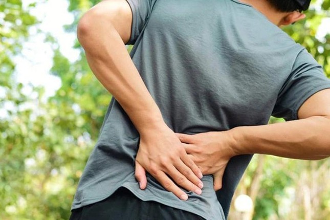 Bác sĩ chuyên khoa nói về căn bệnh 'cực kỳ phiền toái', đàn ông mắc nhiều gấp đôi phụ nữ- Ảnh 1.