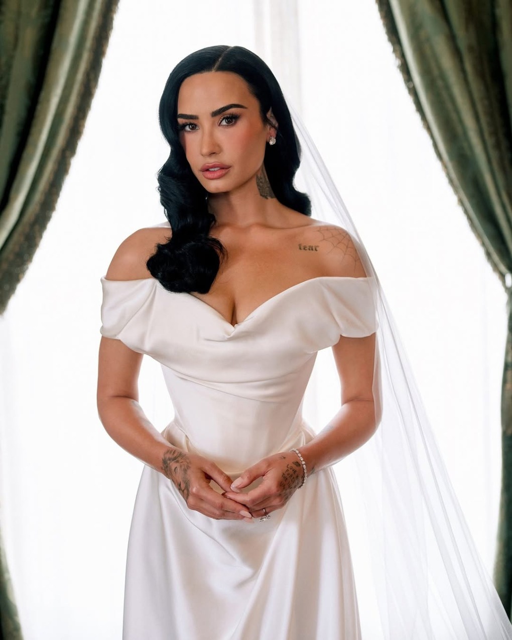 HOT nhất sáng đầu tuần: Demi Lovato 