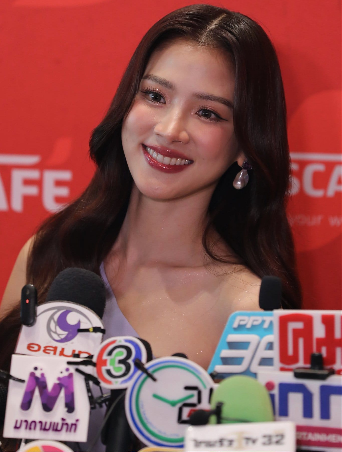 Chiếc mũi của Baifern lại trở thành tâm điểm bàn tán- Ảnh 17.