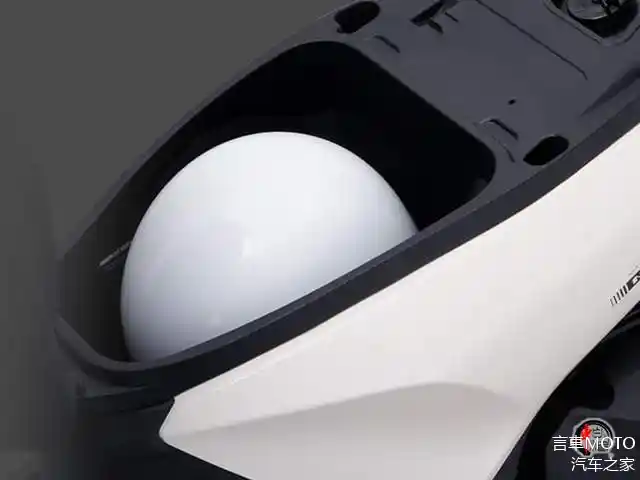 Xe ga 125cc ăn 1,8L/100km ra mắt: trang bị ABS như Honda SH, giá chỉ từ 32 triệu đồng hứa hẹn soán ngôi Vision- Ảnh 4. Xe ga 125cc ăn 1,8L/100km ra mắt: trang bị ABS như Honda SH, giá chỉ từ 32 triệu đồng hứa hẹn soán ngôi Vision- Ảnh 4.