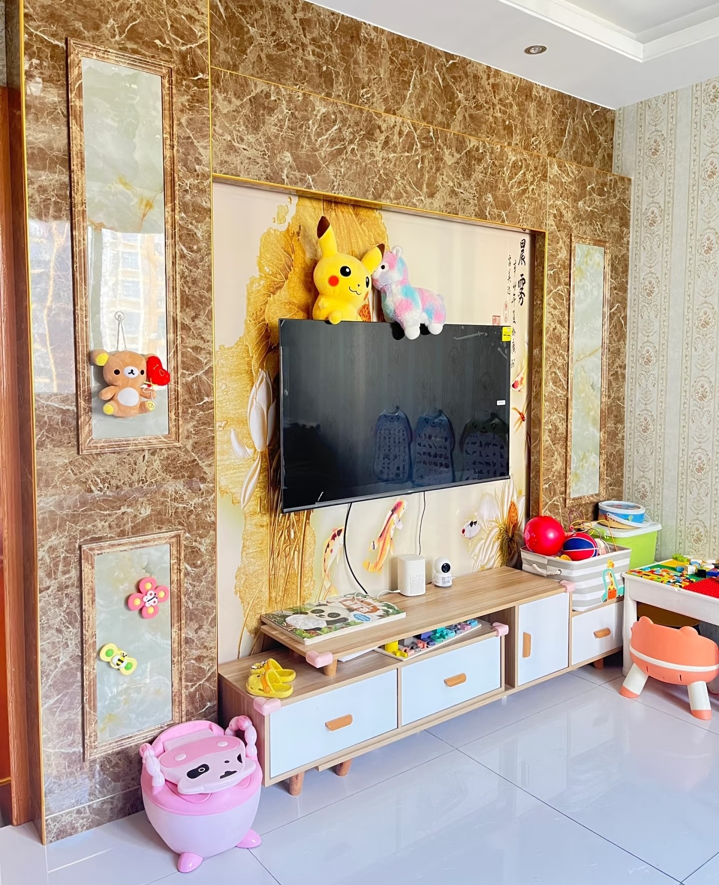 7 cạm bẫy thiết kế ở phòng khách khiến 90% gia đình rơi nước mắt: Bỏ thì thương vương thì tội!- Ảnh 6.