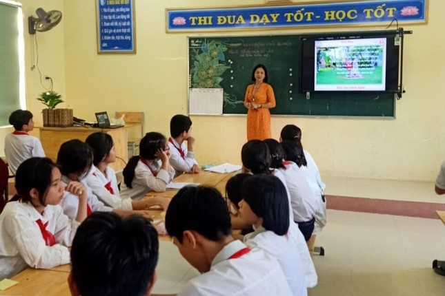 Tình tiết mới vụ hàng trăm giáo viên bị truy thu tiền tỷ bảo hiểm- Ảnh 1.