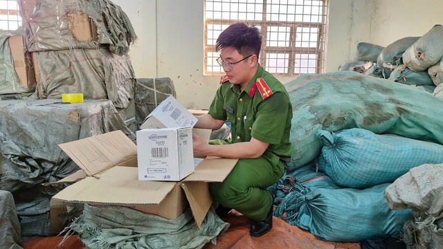 Gần nửa triệu sản phẩm kem đánh răng, dầu gội giả của "bà trùm" Phạm Thị Sáng: Có những hãng nào?- Ảnh 5.