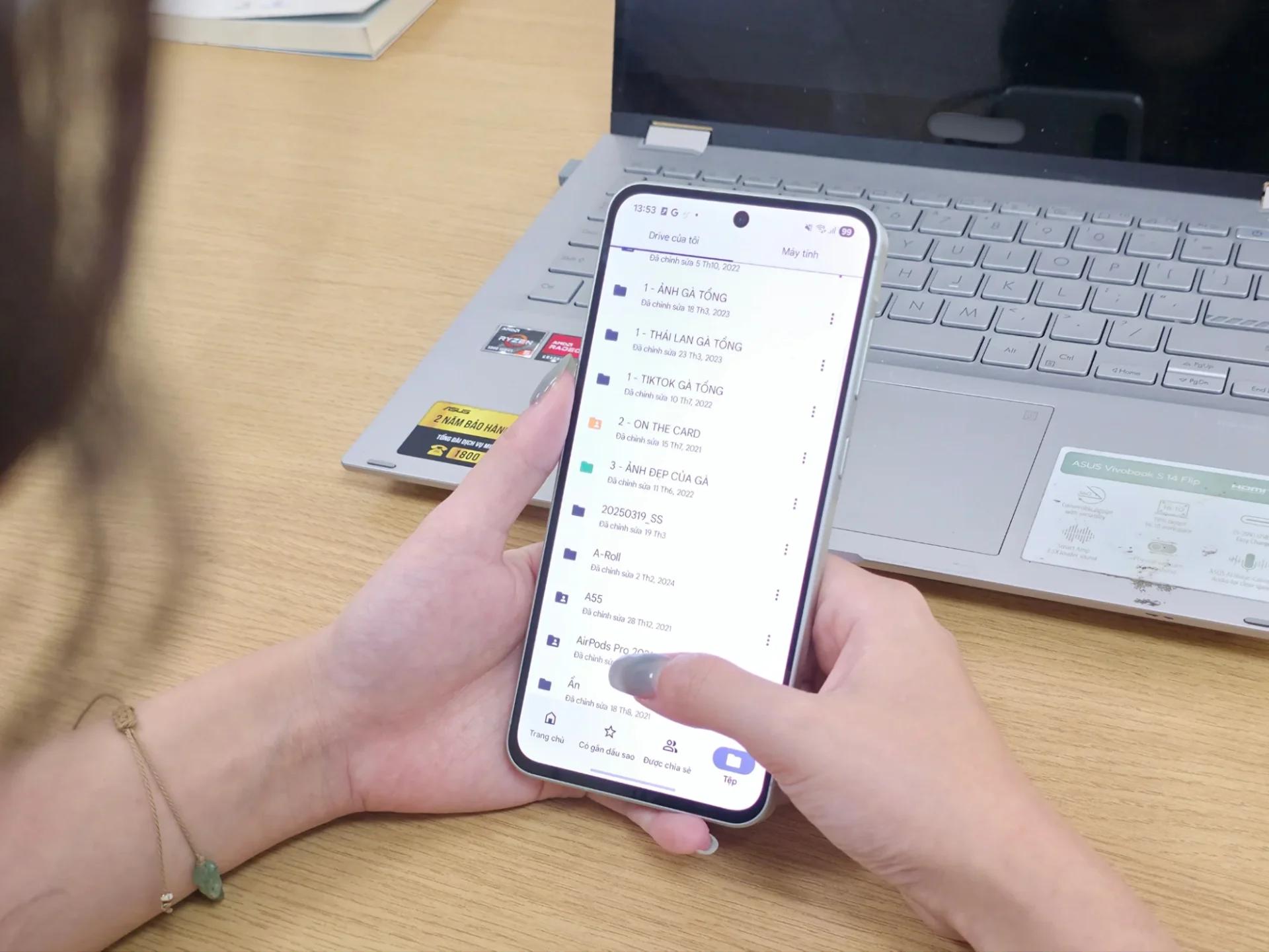 Galaxy A series – “Văn phòng di động” bảo mật tối ưu, giúp Gen Z tự tin làm chủ dữ liệu công sở- Ảnh 1. Galaxy A series – “Văn phòng di động” bảo mật tối ưu, giúp Gen Z tự tin làm chủ dữ liệu công sở- Ảnh 1.