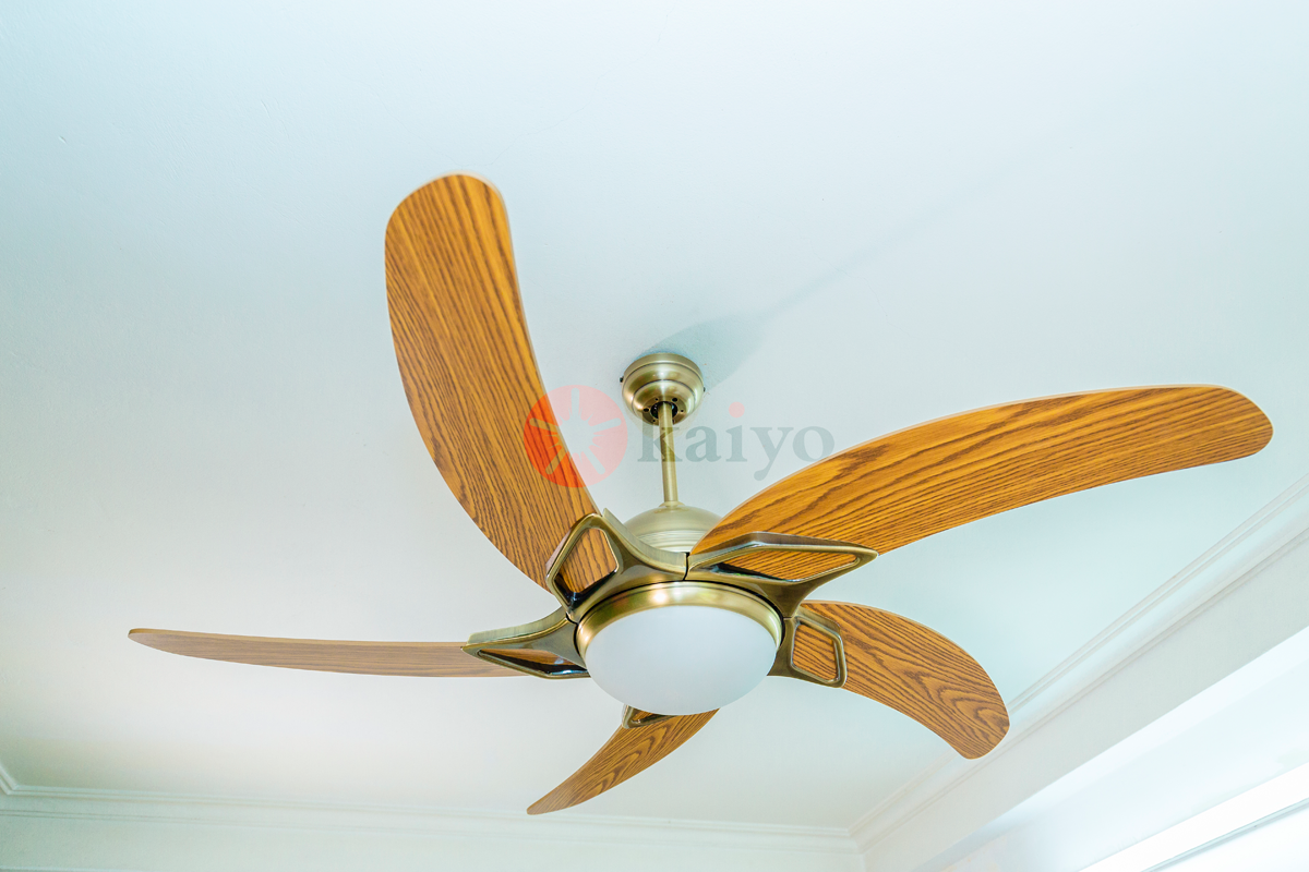 Bóc bí kíp chọn quạt trần xịn như Hà Tăng: Món nội thất "ẩn mình" giúp nhà vừa mát vừa đẹp như studio nghệ thuật- Ảnh 7.