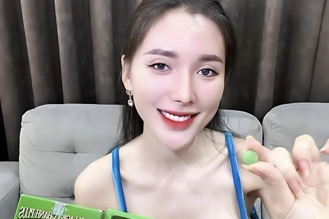 Ngân Collagen là ai?- Ảnh 1.