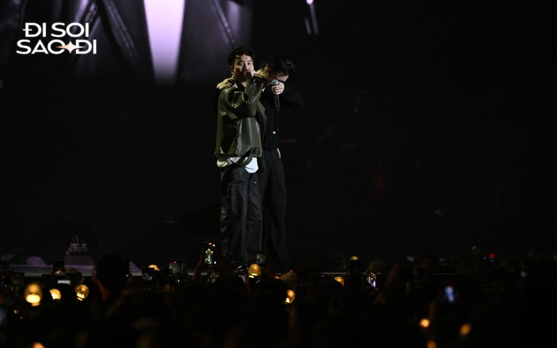 Concert ALL-ROUNDER: SOOBIN tỏa sáng ở thời điểm rực rỡ nhất, thỏa sức trưng trổ định nghĩa của 1 nghệ sĩ toàn năng- Ảnh 4.