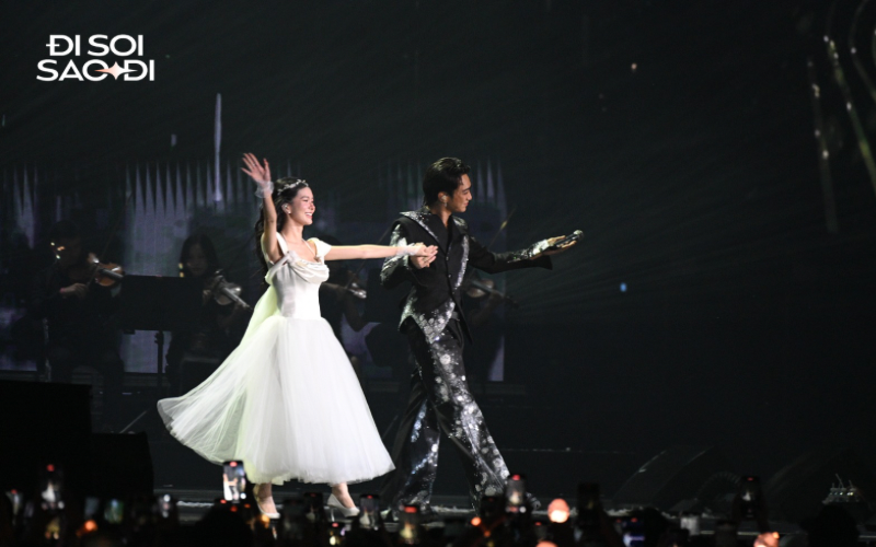 Concert ALL-ROUNDER: SOOBIN tỏa sáng ở thời điểm rực rỡ nhất, thỏa sức trưng trổ định nghĩa của 1 nghệ sĩ toàn năng- Ảnh 9.